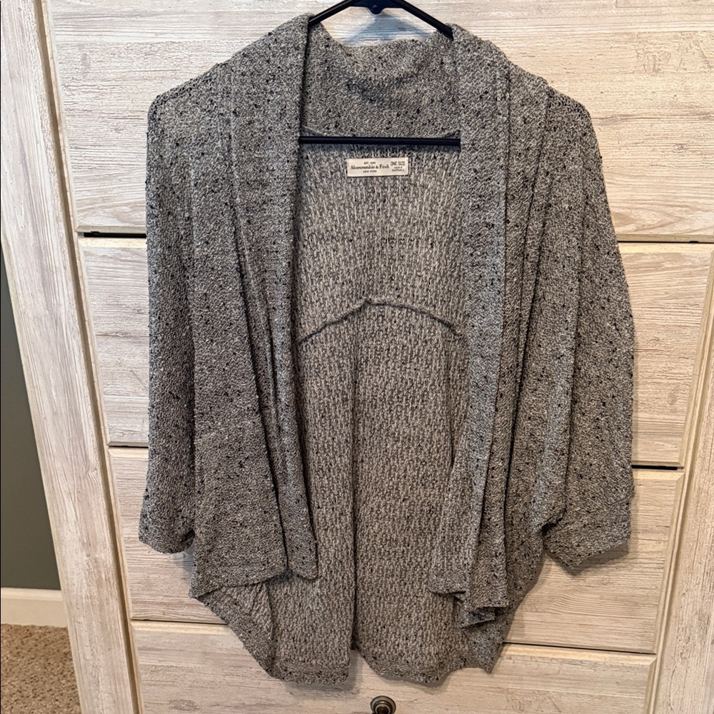Women’s Abercrombie & Fitch Cardigan (one size)